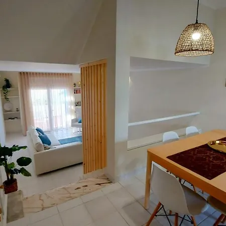 Apartment All Dreams Apartment- Windmill Hill
