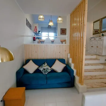 All Dreams Apartment- Windmill Hill *