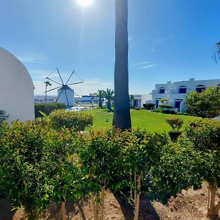 All Dreams Apartment- Windmill Hill Apartment